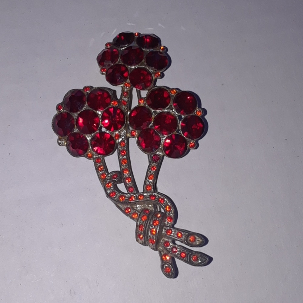 Vintage Red Garnet Brooch Jewelry